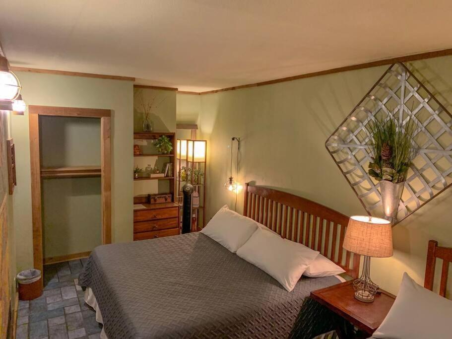 The River Haven - Sleeps 32 - On Guadalupe River Seguin Zewnętrze zdjęcie