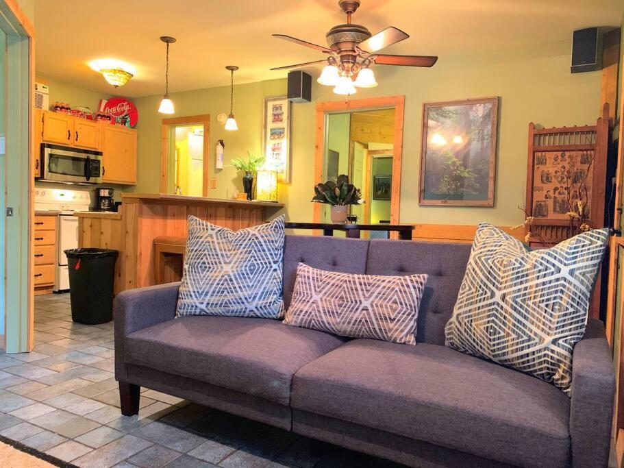 The River Haven - Sleeps 32 - On Guadalupe River Seguin Zewnętrze zdjęcie